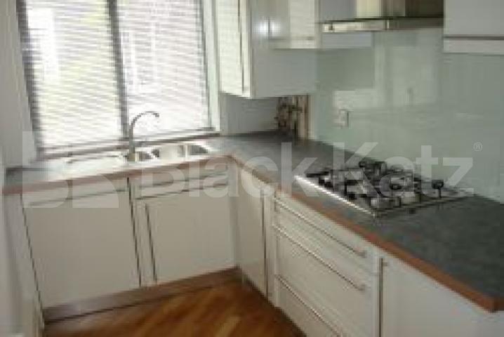 			New Instruciton, 2 Bedroom, 1 bath, 1 reception Flat			 Murray Mews, CAMDEN